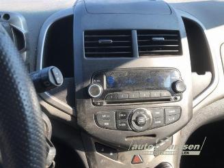 Chevrolet Aveo Aveo (300), Hatchback, 2006 / 2015 1.3 D 16V picture 9
