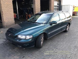 Auto da rottamare Volvo V-70 V70 (SW), Combi, 1999 / 2008 2.4 T 20V 2001/2
