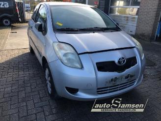  Toyota Yaris Yaris II (P9), Hatchback, 2005 / 2014 1.0 12V VVT-i 2006/10