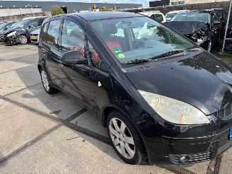 Mitsubishi   picture 3