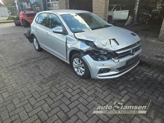 Vrakbiler auto Volkswagen Polo Polo VI (AW1), Hatchback 5-drs, 2017 1.6 TDI 16V 95 2020/3