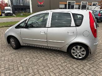 Mitsubishi Colt  picture 10