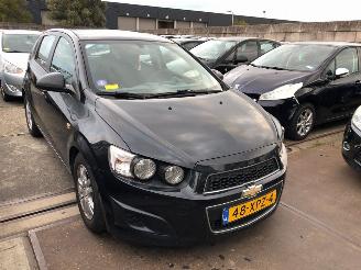 krockskadad bil auto Chevrolet Aveo  2012/6