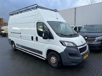 Schade bestelwagen Peugeot Boxer 2.0 BLUEHDI 96KW L3H3  MAXI KLIMA EURO6 2016/11
