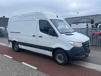 skadebil bedrijf Mercedes Sprinter 314 2.2 CDI 105KW 366 L2H2 AIRCO KLIMA EURO6 2020/10