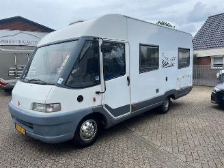 danneggiata camper Burstner  ELEGANCE I574  INTEGRALE  HEFBED  VAST BED. 1998/3
