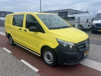Schade bestelwagen Mercedes Vito 114 2.2 CDI 100KW DC 5P AUTOM. AIRCO KLIMA LANG 2020/6