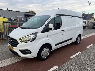 krockskadad bil bedrijf Ford Transit Custom 2.0 TDCI L2H2 AIRCO KLIMA EURO6 2019/6