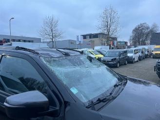 Isuzu D-Max 1.9d 120kw DOUBLE CAB.  V-CROSS  AUTOM. AIRCO KLIMA 4WD picture 18