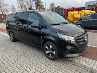uszkodzony samochody osobowe Mercedes Vito TOURER 114 CDI EXTRA LANG PKW 9 PERS.  KLIMA NAVI LEER 2025/5