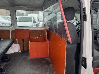 Volkswagen Transporter 2.0 TDI 103KW KOMBI PKW BRIEF 8P AUTOM. KLIMA picture 9