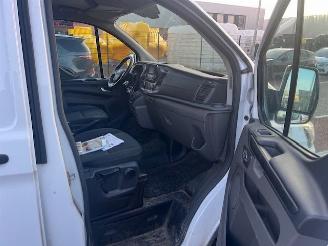 Ford Transit Custom 2.0 TDCI L2H2  AIRCO KLIMA EURO6. 112000KM picture 6