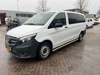 Schadeauto Mercedes Vito TOURER 114 2.2 CDI 100KW AUTOM.  LANG PKW BRIEF 8P  KLIMA 2018/12