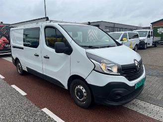 skadebil bedrijf Renault Trafic 1.6 DCI  L2H1 LANG DC 5P AIRCO KLIMA EURO6 2018/7