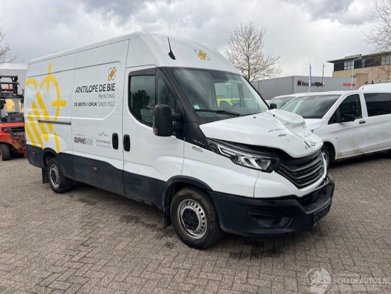 Iveco Daily 35S14 2.3D 100KW L2H2 AIRCO KLIMA 53000KM