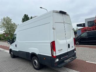 Iveco Daily 35S16 2.3D HIMATIC AUTOM.  KOELING KUHLUNG! picture 4