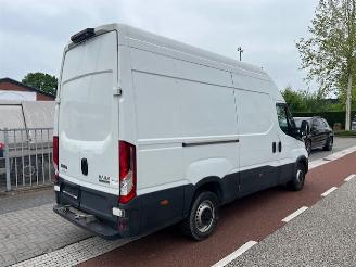 Iveco Daily 35S16 2.3D HIMATIC AUTOM.  KOELING KUHLUNG! picture 2