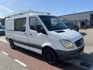 uszkodzony samochody ciężarowe Mercedes Sprinter 313 CDI 95KW 366 L2H1 LANG  EURO5 2013/6