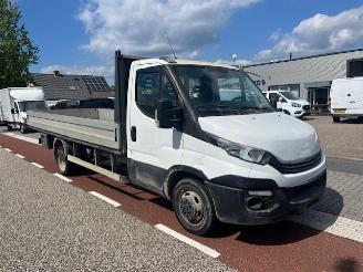 skadebil bedrijf Iveco Daily 35C14 2.3D MAXI PICK UP PRITSCHE DL  EURO6 2017/9