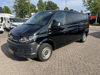 Vaurioauto  commercial vehicles Volkswagen Transporter 2.0 TDI 110KW L2H1 LANG AIRCO KLIMA EURO6 2017/2