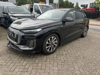 uszkodzony samochody osobowe Audi Q6 SUV E-TRON  100KWH  S-LINE  7300KM 2026/1