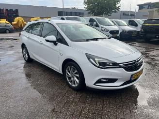 Unfallwagen Opel Astra TOURER 1.0 77KW AIRCO KLIMA NAVI 2019/9