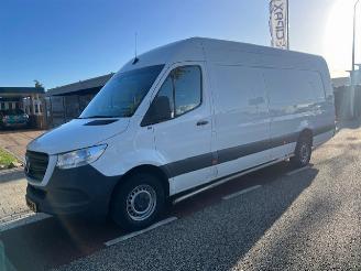 Vaurioauto  commercial vehicles Mercedes Sprinter 317 CDI 125KW MAXI L4H2 AUTOM  KLIMA AIRCO MBUX EURO6 2024/1