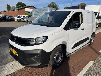 uszkodzony samochody ciężarowe Opel Combo 1.5D 75KW AIRCO KLIMA NAV SCHUIFDEUR EURO6 2024/3