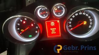 Opel Astra Astra J Sports Tourer (PD8/PE8/PF8), Combi, 2010 / 2015 1.4 Turbo 16V picture 9