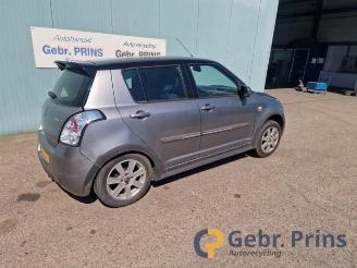 Suzuki Swift Swift (ZA/ZC/ZD1/2/3/9), Hatchback, 2005 / 2011 1.3 VVT 16V picture 2