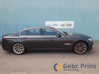 Vrakbiler auto BMW 7-serie 7 serie (F01/02/03/04), Sedan, 2008 / 2015 740d 24V 2013/1