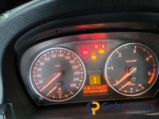 BMW 3-serie 3 serie (E90), Sedan, 2005 / 2011 320d 16V Corporate Lease picture 7