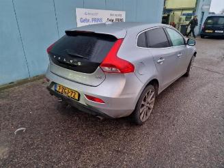 demontáž osobní automobily Volvo V-40 V40 (MV), Hatchback 5-drs, 2012 / 2019 2.0 D4 16V 2014/12