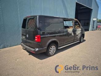 Coche siniestrado Volkswagen Transporter Transporter/Caravelle T5, Bus, 2003 / 2015 2.0 TDI DRF 2011/3