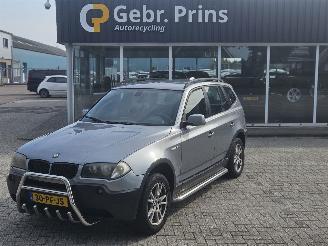Auto incidentate BMW X3 2.5 24V SUV  Benzine 2.495cc 141kW (192pk) 4x4 2004/5