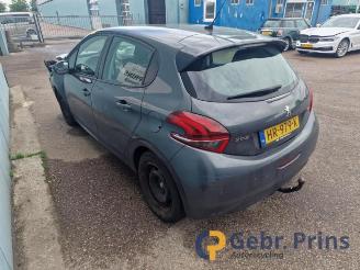 Peugeot 208 208 I (CA/CC/CK/CL), Hatchback, 2012 / 2019 1.6 Blue HDi 100 picture 4