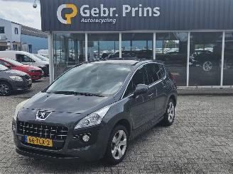 Schadeauto Peugeot 3008 1.6 VTI 16V MPV  Benzine 1.598cc 88kW (120pk) FWD 2012/4