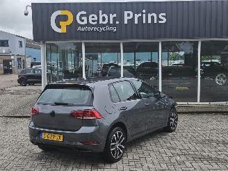 krockskadad bil auto Volkswagen e-Golf e-Golf Hatchback  Elektrisch  100kW (136pk) FWD 2019/10