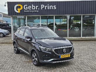 Auto incidentate MG ZS EV SUV  Elektrisch  110kW (150pk) FWD 2020-04  TZ204XS1481 2020/7
