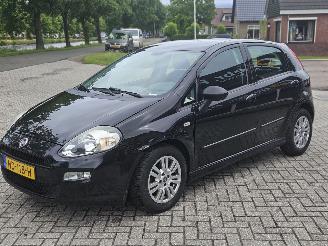 Fiat Punto 0.9 TwinAir Turbo 100 Hatchback  Benzine 875cc 74kW (101pk) FWD picture 7