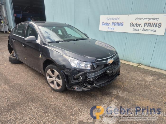 Chevrolet Cruze Cruze (305), Hatchback, 2010 / 2015 1.8 16V VVT