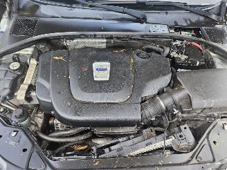 Volvo V-70 2.0 D3 20V Combi/o  Diesel 1.984cc 120kW (163pk) FWD picture 15