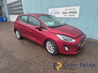 Coche siniestrado Ford Fiesta Fiesta 7, Hatchback, 2017 1.0 EcoBoost 12V 100 2019/6