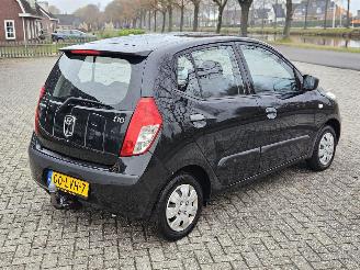 Hyundai I-10 1.1i 12V Hatchback  Benzine 1.086cc 49kW (67pk) FWD picture 3