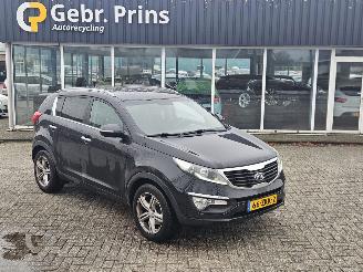 Voiture accidenté Kia Sportage 1.6 GDI 16V 4x2 Jeep/SUV  Benzine 1.591cc 99kW (135pk) FWD 2013/1