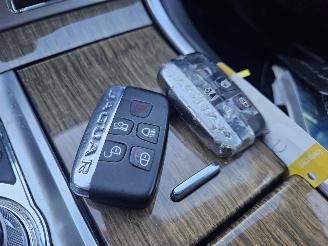 Jaguar XF 2.2 D R-sport S200 16V Sedan 4Dr Diesel 2.179cc 147kW (200pk) RWD picture 15