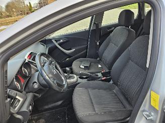 Opel Astra 1.7 CDTi 16V 110 Hatchback 4Dr Diesel 1.686cc 81kW (110pk) FWD picture 10