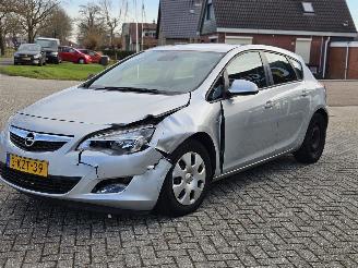 Opel Astra 1.7 CDTi 16V 110 Hatchback 4Dr Diesel 1.686cc 81kW (110pk) FWD picture 7