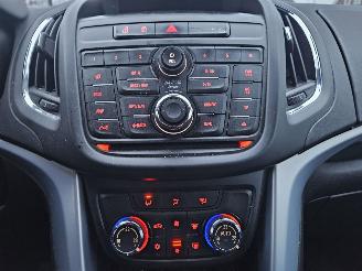 Opel Zafira 2.0 CDTI 16V 165 Ecotec MPV  Diesel 1.956cc 121kW (165pk) FWD picture 13