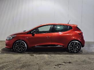 Renault Clio 0.9 Energy TCE 90 12V Hatchback 4Dr Benzine 898cc 66kW (90pk) picture 2